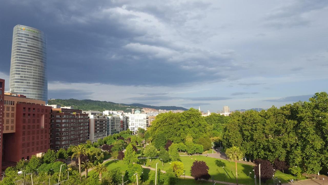 San Mames Apartment - Free Parking Bilbao Exterior photo
