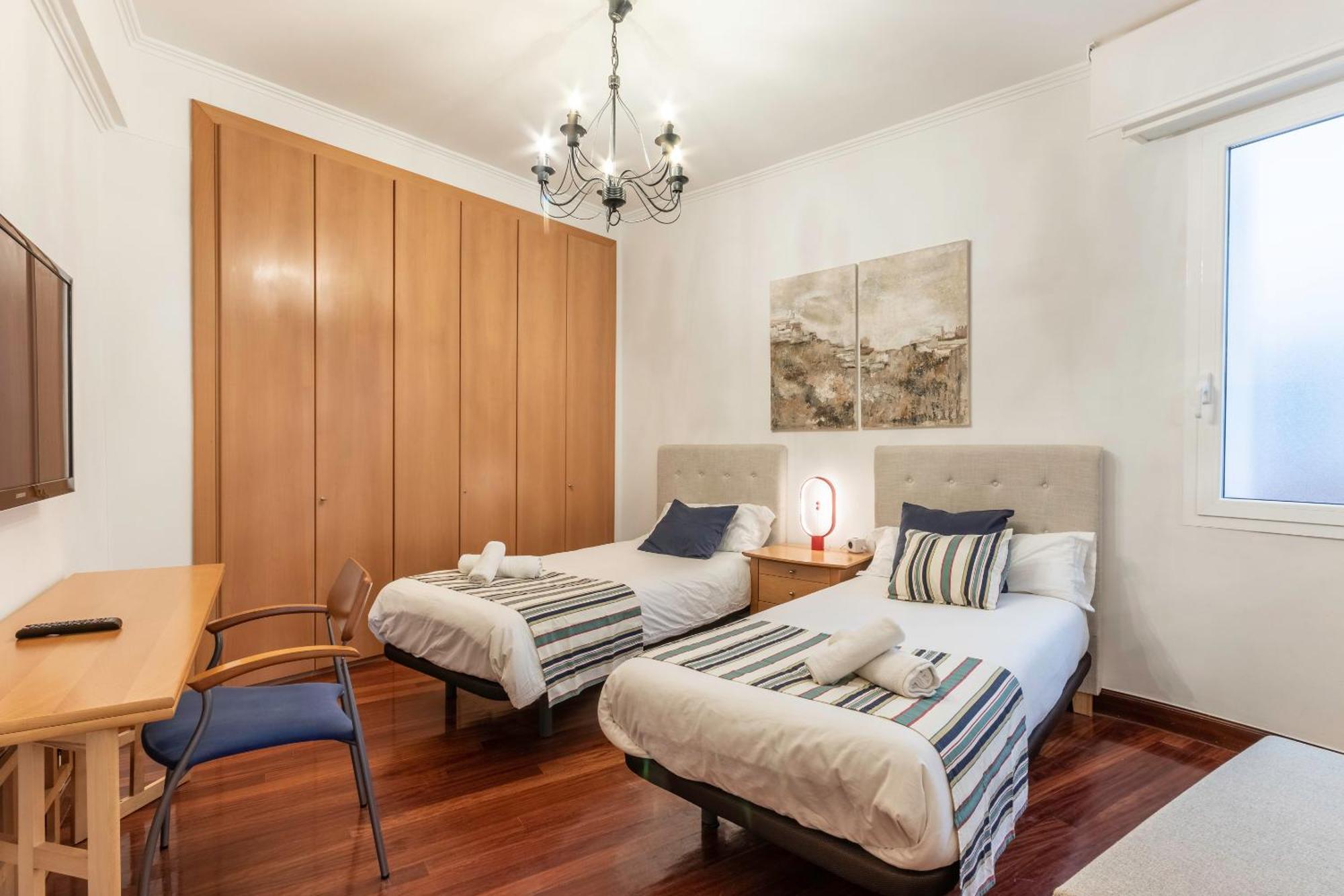 San Mames Apartment - Free Parking Bilbao Exterior photo