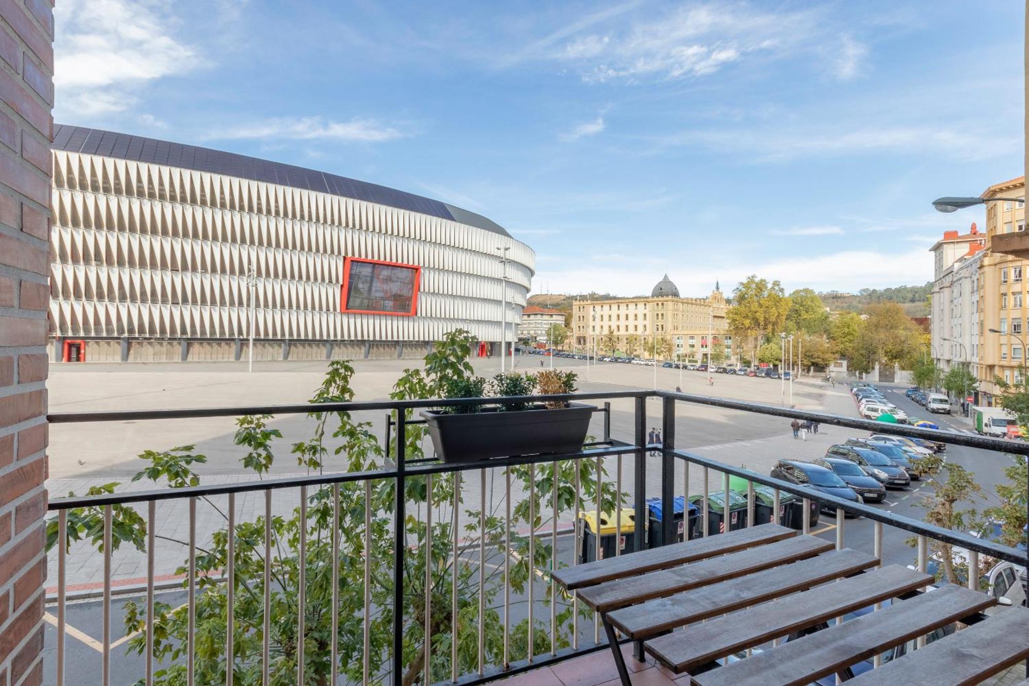 San Mames Apartment - Free Parking Bilbao Exterior photo